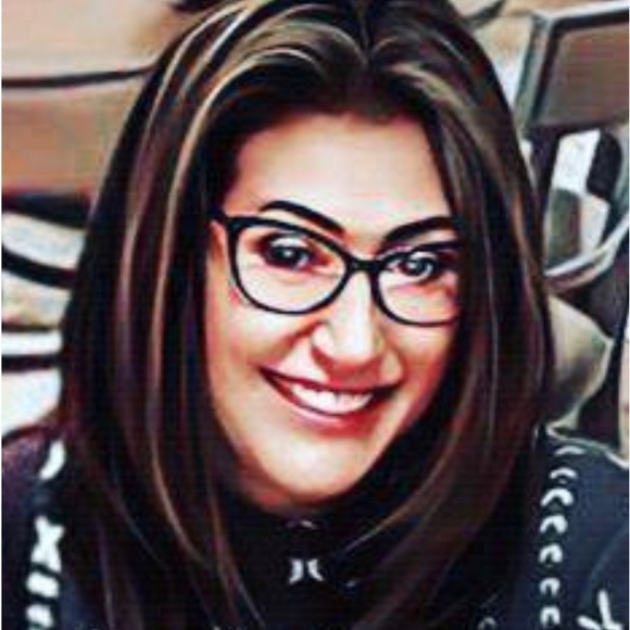 Meet your Posher, Sheri - Picture 1 of 1